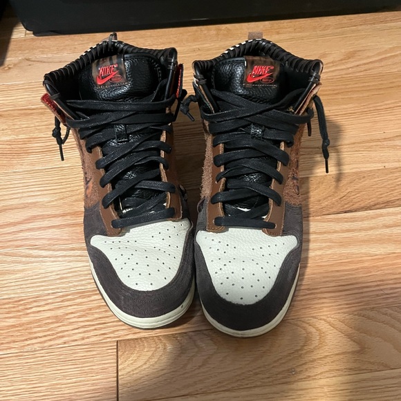 NIKE DUNKS BODEGA - Picture 6 of 6